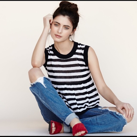 Callahan Tops - Last one! Chic Striped B&W Tank!